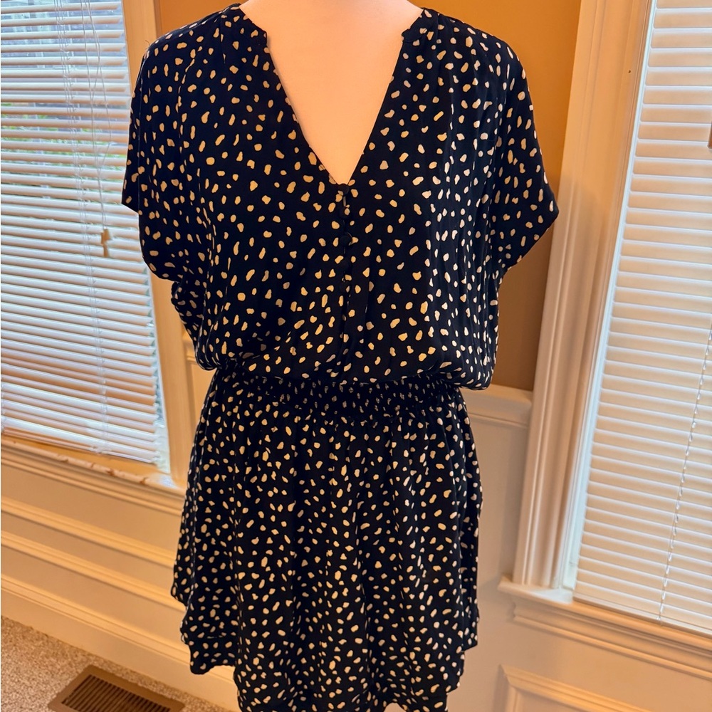 Rails black short sleeve dress (size: M)